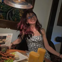 april_bennett 아바타 사진