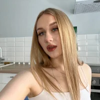 HanneloreChemell webcam