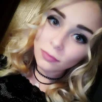 Emilia_Smith  的個人資料圖片
