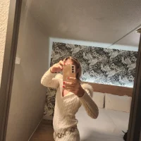 miange_midemon69's Profile Pic