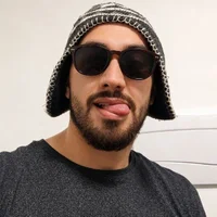 صورة الملف الشخصي لـ PoneiHetero