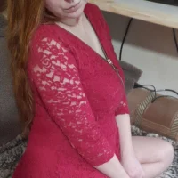 Gambar Profil Redheadgreeneyed82