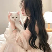 ShuTing23 Φωτ, Προφίλ