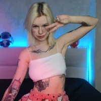 LisaDenvinn's Profile Pic