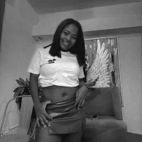 zury_paola