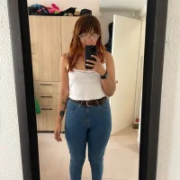 Gambar Profil CamilaBlossom_