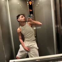 Bellotwiink's Profile Pic