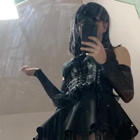 Nikkipink@xh's Profile Pic