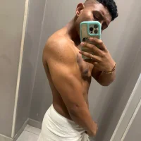 ToyBoyCol002's Profile Pic