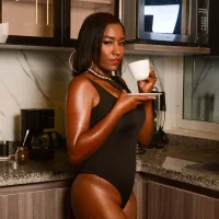 shelsiex's Profile Pic