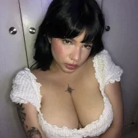 Anna-parker18's Profile Pic