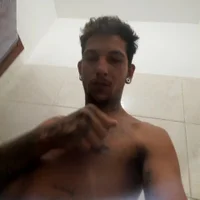 Zdjęcie profilowe modela metalzi