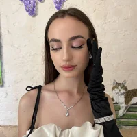 AnnaDas's Profile Pic