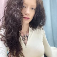 Julia_Mind's Profile Pic