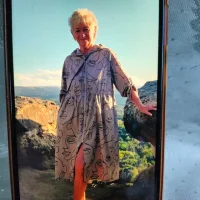 Miss_Ray's Profile Pic