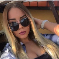 รูปโปรไฟล์ของ SweetNaomi18