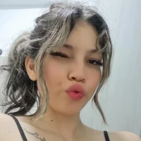 zoe_1202's Profile Pic