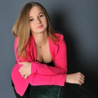 Gambar Profil Alex_Harper33