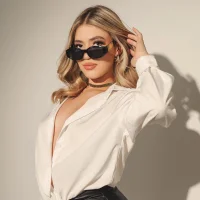 ViolettHansson's Avatar Pic