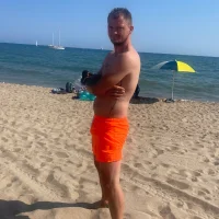geryely's Profile Pic
