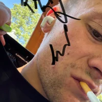 leftsidebob's Avatar Pic