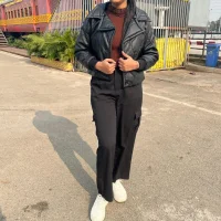 Kapoorjanvi198's Profile Pic