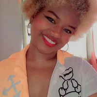 chartlotte_mosquera02's Profile Pic