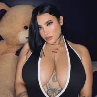 nikky_latiin webcam