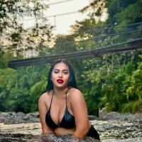 BigDominaMia Gambar Avatar