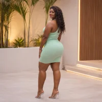 LauraSaenz01's Avatar Pic