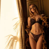 ixeyangel's Profile Pic