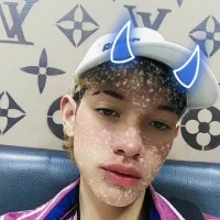 Аватар heyy_noah11