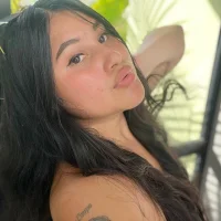 violett_lii's Avatar Pic