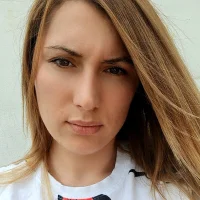 lovestars24's Profile Pic