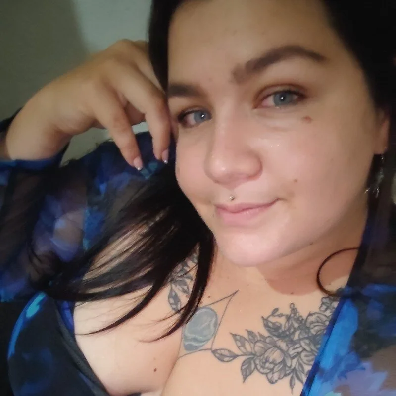 Ivonny_Lee