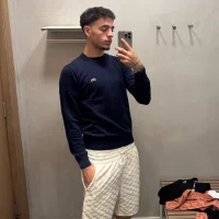 lukezz02's Profile Pic