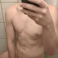 sextubesn's Profile Pic