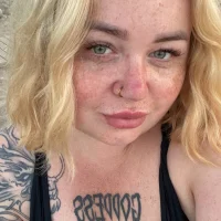 ZaraReignn Adlı Modelin Avatarı