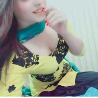 Rosie_Sharma3's Profile Pic