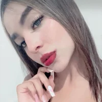 Профилна снимка на nia_cute