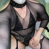 Crossdressingjennyboy's Profile Pic