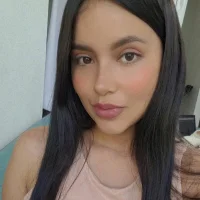 Cherry-Sophia's Profile Pic