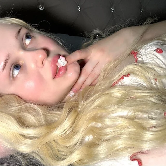 LuxErotic Stripchat profile image