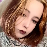 RedVelvetDoll