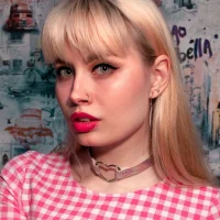 SELESTA_SOTO's Profile Pic