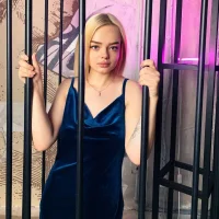 Emma_Selene's Profile Pic
