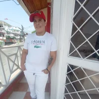 Daisy_love32's Profile Pic