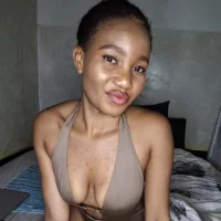 Rivierray's Profile Pic