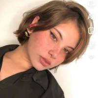 Hellen_coy - Profil Fotoğrafı