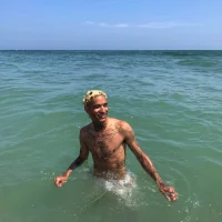 cloudyhungsurfer's Profile Pic